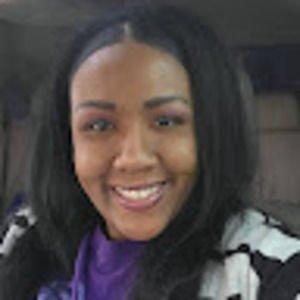 Meet your Posher, Gina